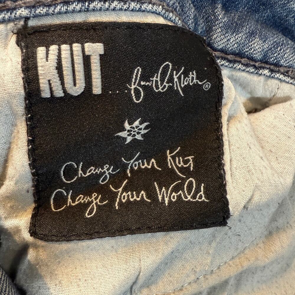 Kut From The Kloth Distressed Mid Rise Boyfriend Jeans Womens Size 10 Blue Denim - Picture 8 of 9